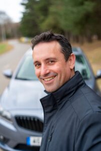 Advantages of financing a car